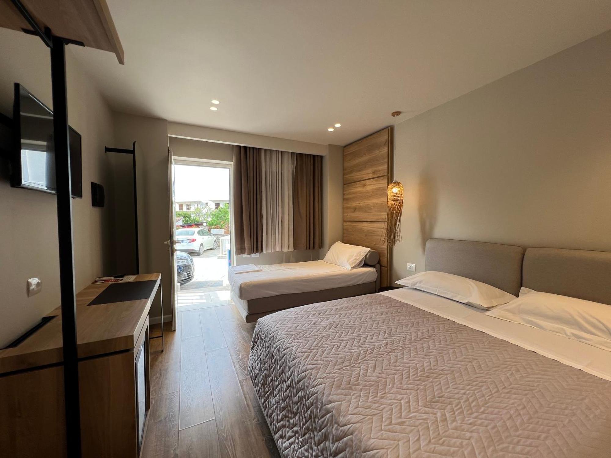 Sofo Hotel Dhërmi Exteriér fotografie